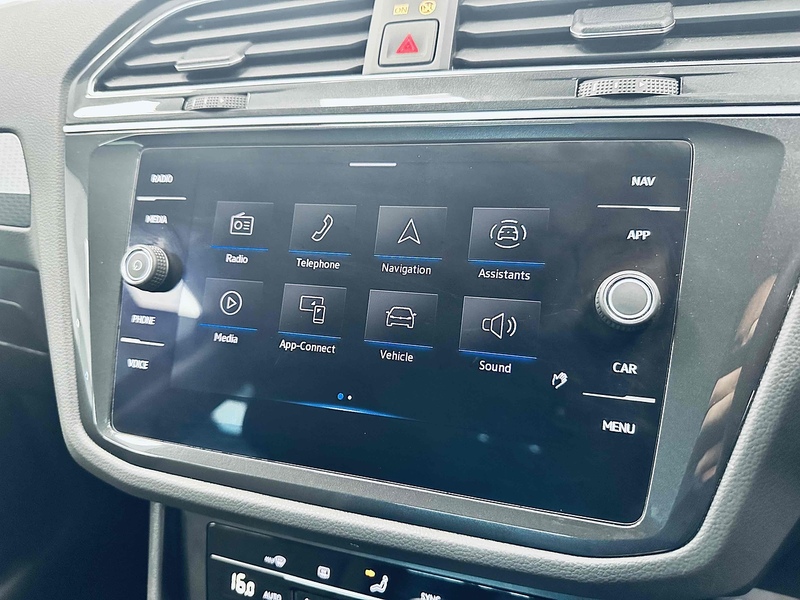 Volkswagen Tiguan TSI Life - U2041