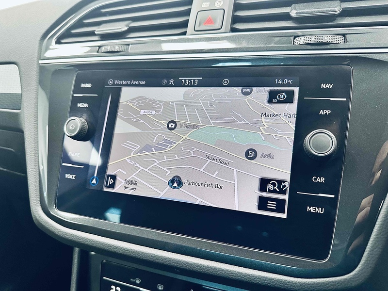 Volkswagen Tiguan TSI Life - U2041