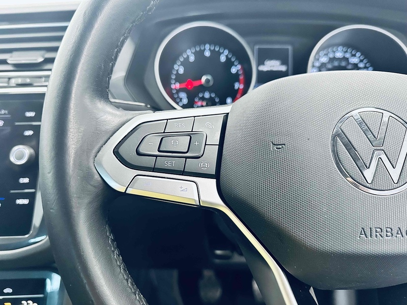 Volkswagen Tiguan TSI Life - U2041