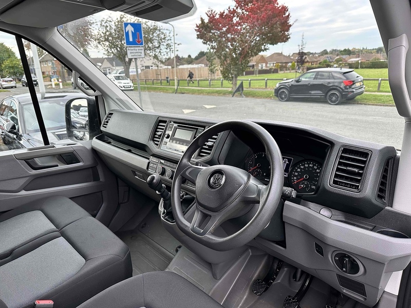 Volkswagen Crafter TDI CR30 Startline - U2046