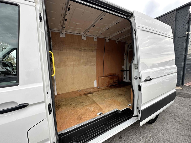 Volkswagen Crafter TDI CR30 Startline - U2046