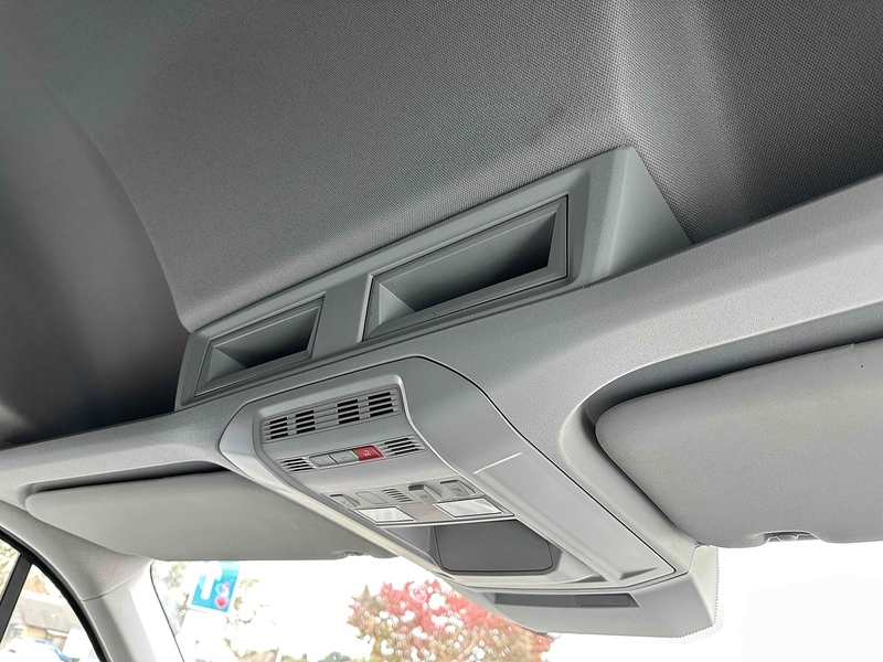 Volkswagen Crafter TDI CR30 Startline - U2046