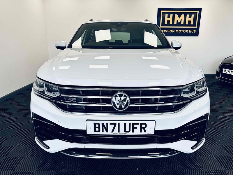 Volkswagen Tiguan TSI R-Line - U2051