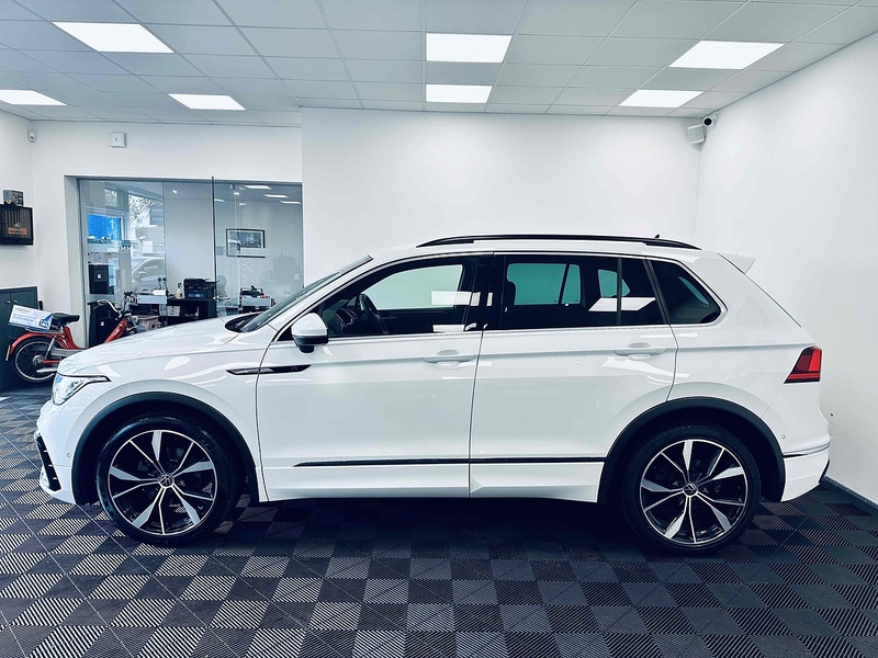 Volkswagen Tiguan TSI R-Line - U2051