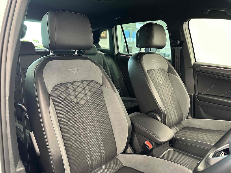 Volkswagen Tiguan TSI R-Line - U2051