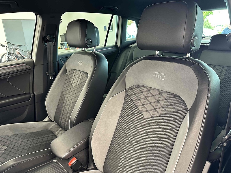 Volkswagen Tiguan TSI R-Line - U2051