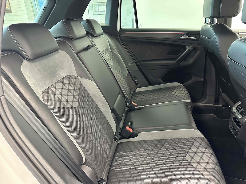 Volkswagen Tiguan TSI R-Line - U2051