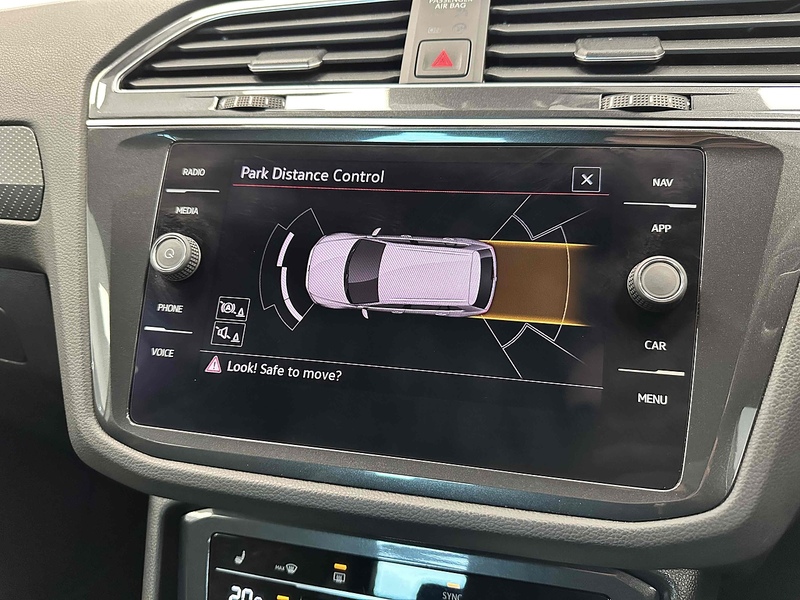 Volkswagen Tiguan TSI R-Line - U2051