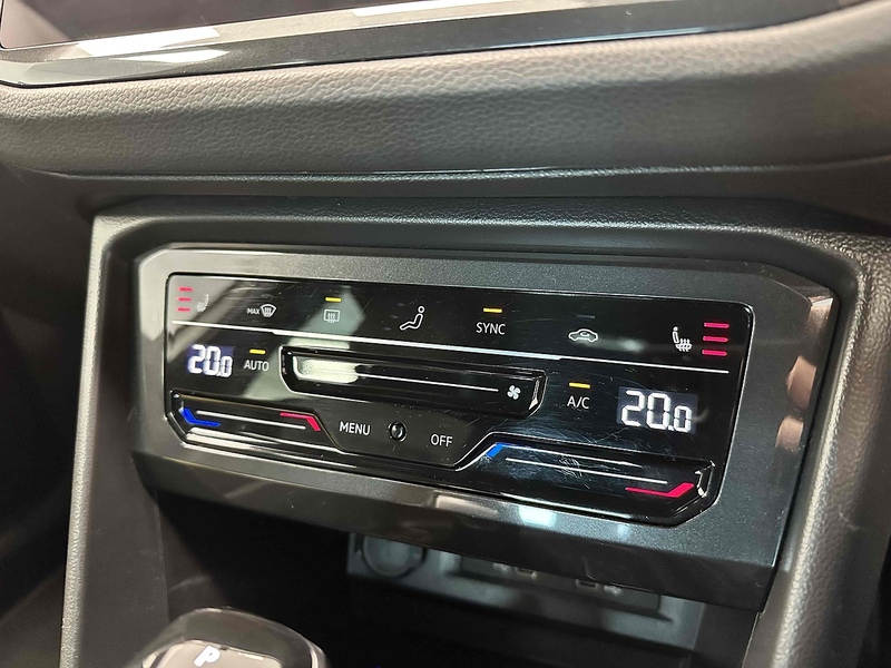 Volkswagen Tiguan TSI R-Line - U2051