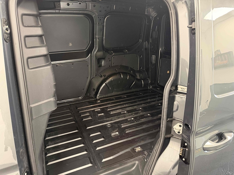 Volkswagen Caddy TDI C20 Commerce Pro - U2052