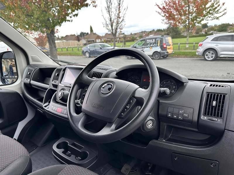 Vauxhall Movano CDTi 3500 BiTurbo Prime - U2056