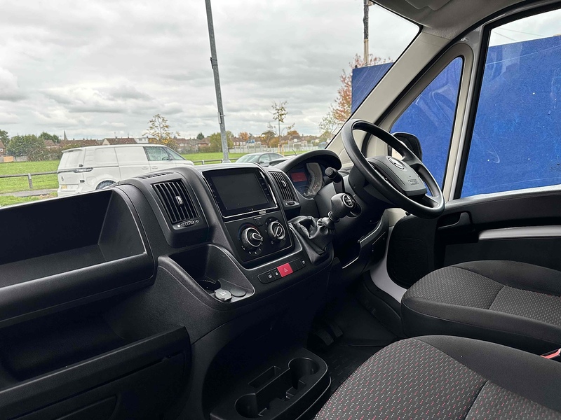 Vauxhall Movano CDTi 3500 BiTurbo Prime - U2056