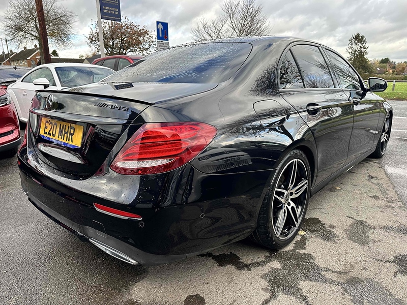 Mercedes-Benz E Class E220d AMG Line - U2058