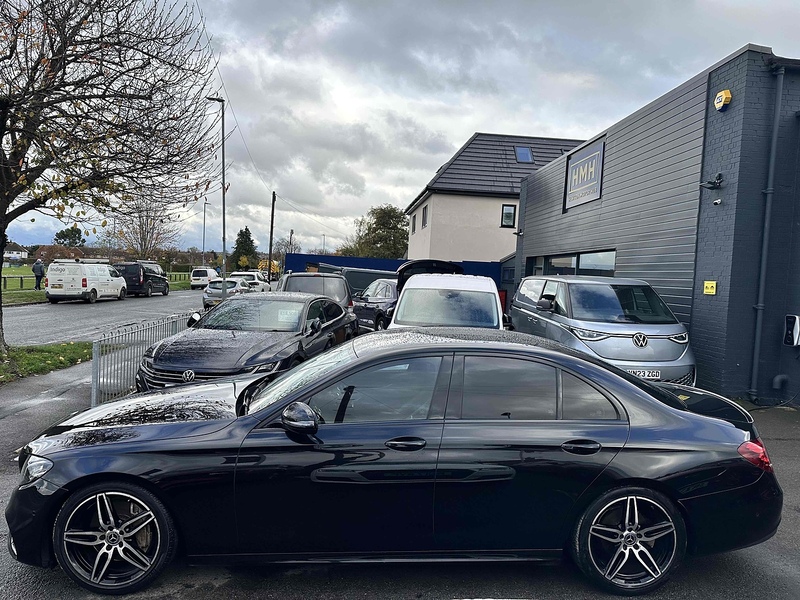 Mercedes-Benz E Class E220d AMG Line - U2058