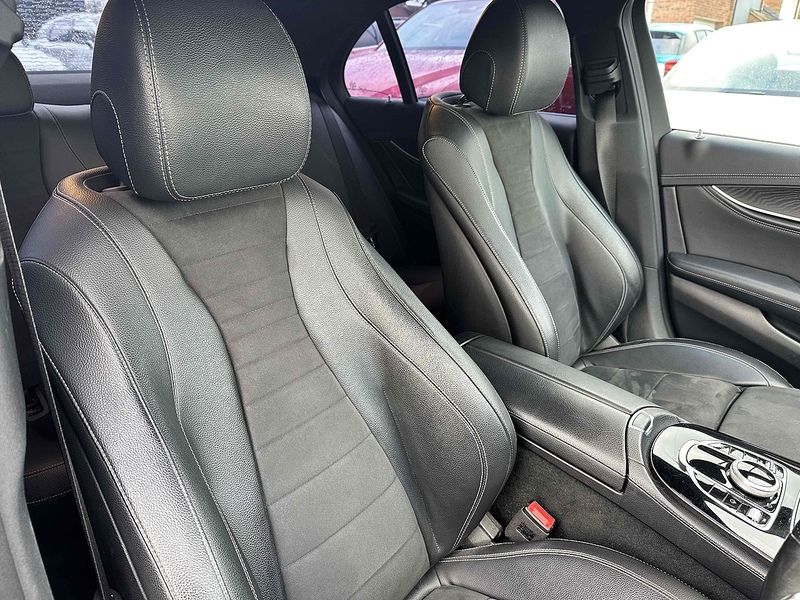 Mercedes-Benz E Class E220d AMG Line - U2058