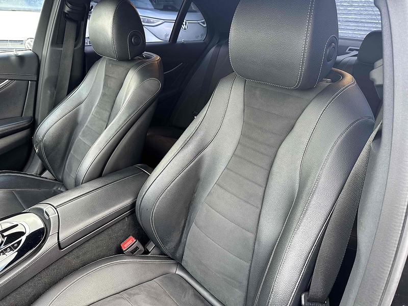 Mercedes-Benz E Class E220d AMG Line - U2058