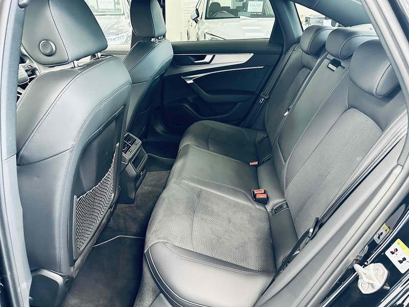 Audi A6 Saloon TFSI S line - U2063