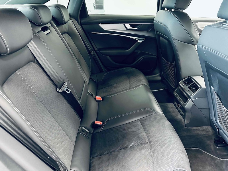 Audi A6 Saloon TFSI S line - U2063