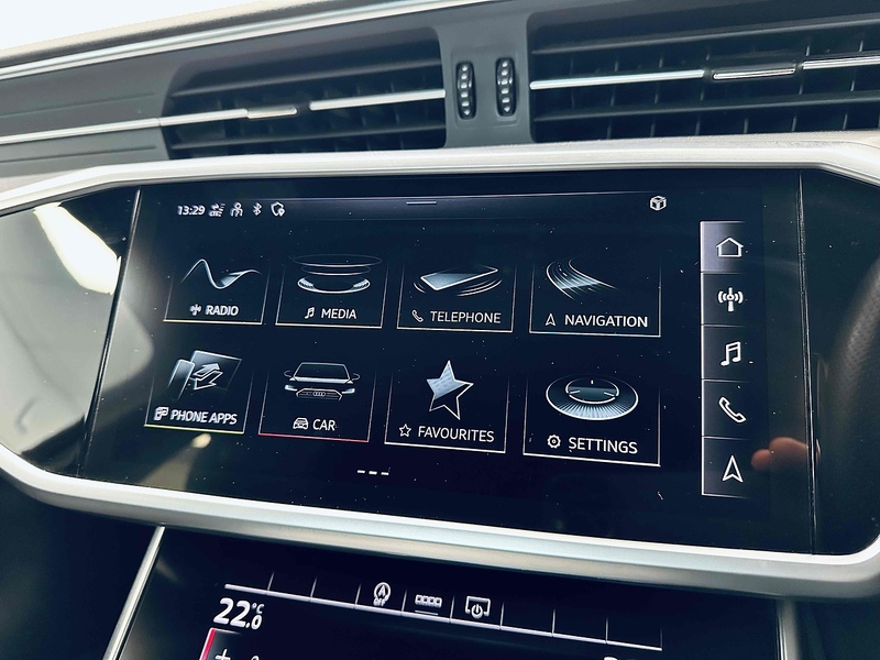 Audi A6 Saloon TFSI S line - U2063