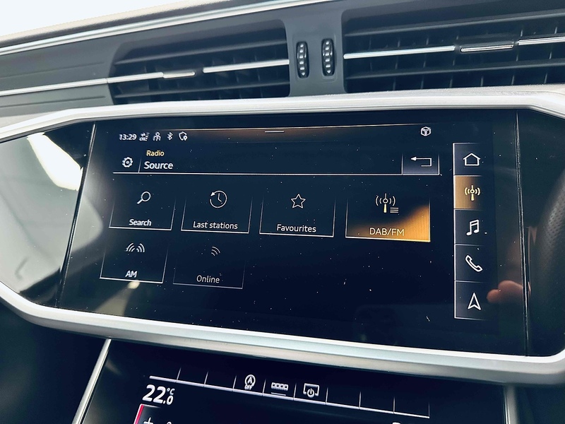 Audi A6 Saloon TFSI S line - U2063