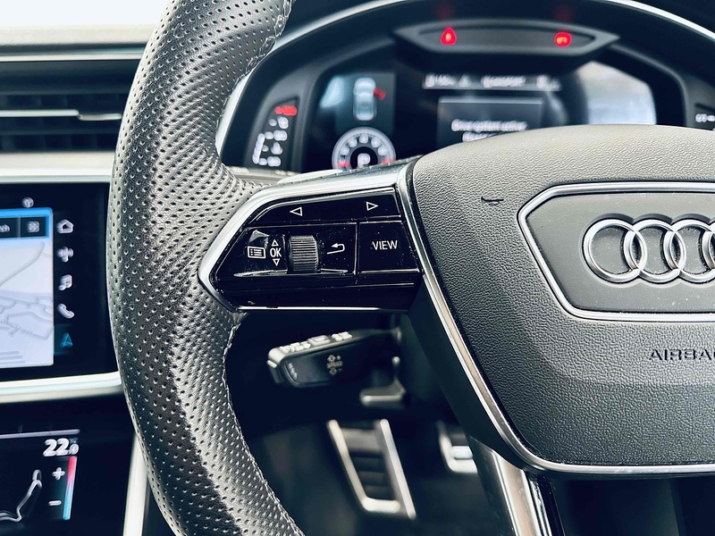 Audi A6 Saloon TFSI S line - U2063