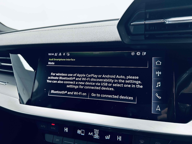 Audi A3 TFSIe S line Competition - U2065