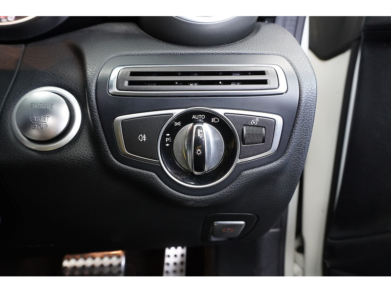 Mercedes-Benz C Class C250d AMG Line - U2069