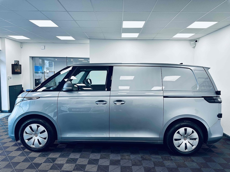 Volkswagen ID. Buzz Cargo Pro Commerce - U2070