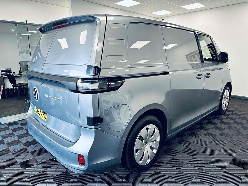 Volkswagen ID. Buzz Cargo Pro Commerce - U2070