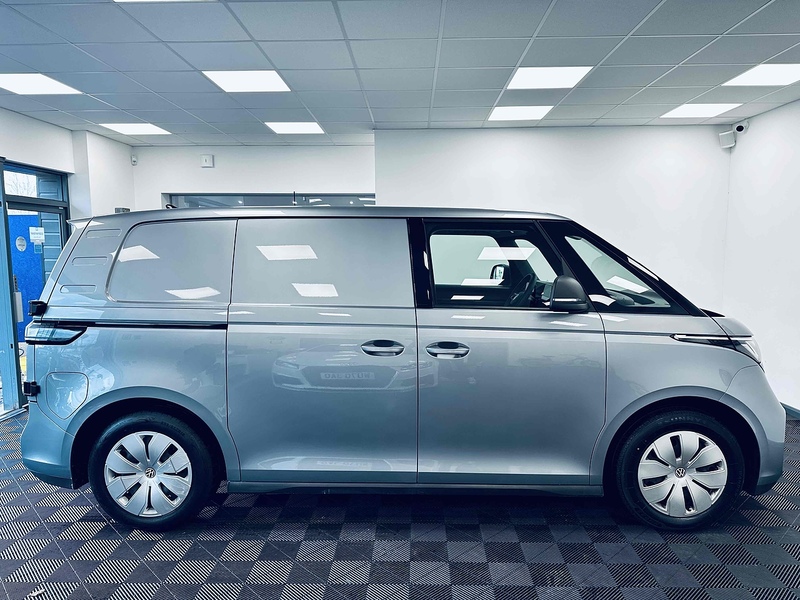 Volkswagen ID. Buzz Cargo Pro Commerce - U2070
