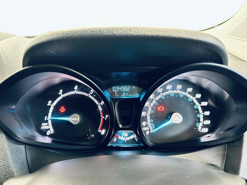 Ford Transit Courier EcoBoost Sport - U2071