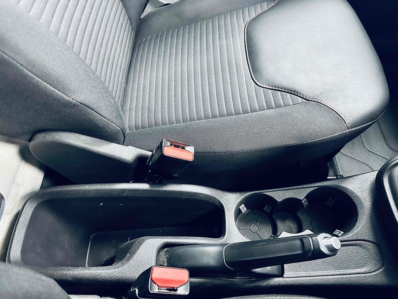 Ford Transit Courier EcoBoost Sport - U2071