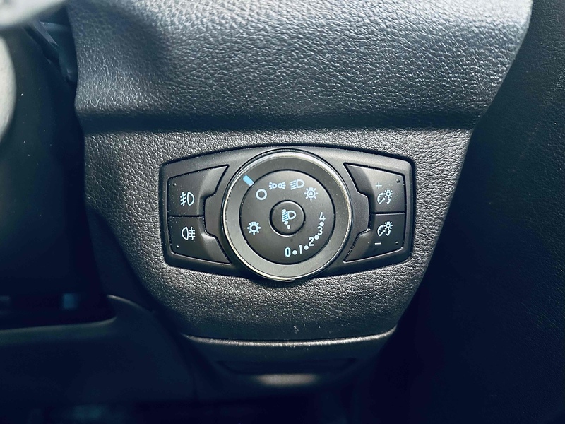 Ford Transit Courier EcoBoost Sport - U2071