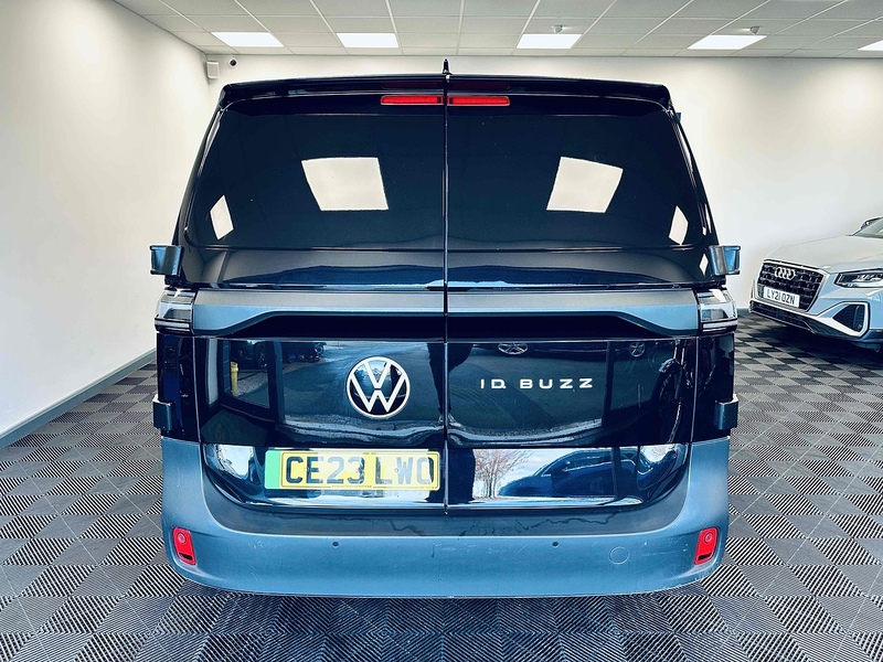 Volkswagen ID. Buzz Cargo Pro Commerce - U2073