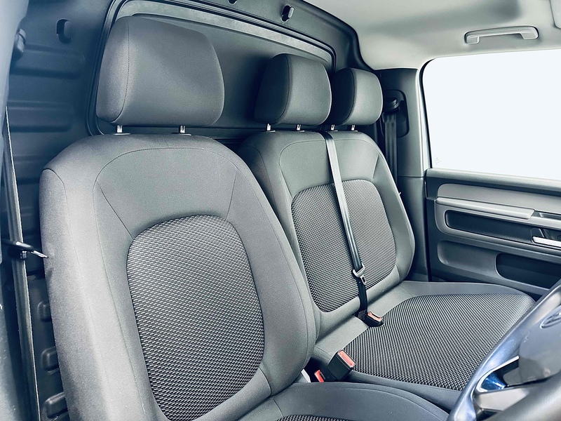 Volkswagen ID. Buzz Cargo Pro Commerce - U2079