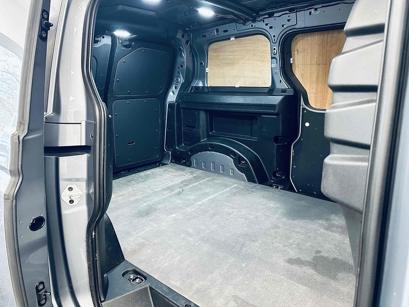 Volkswagen ID. Buzz Cargo Pro Commerce - U2079