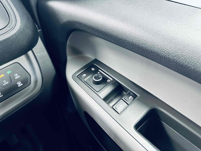 Volkswagen ID. Buzz Cargo Pro Commerce - U2079