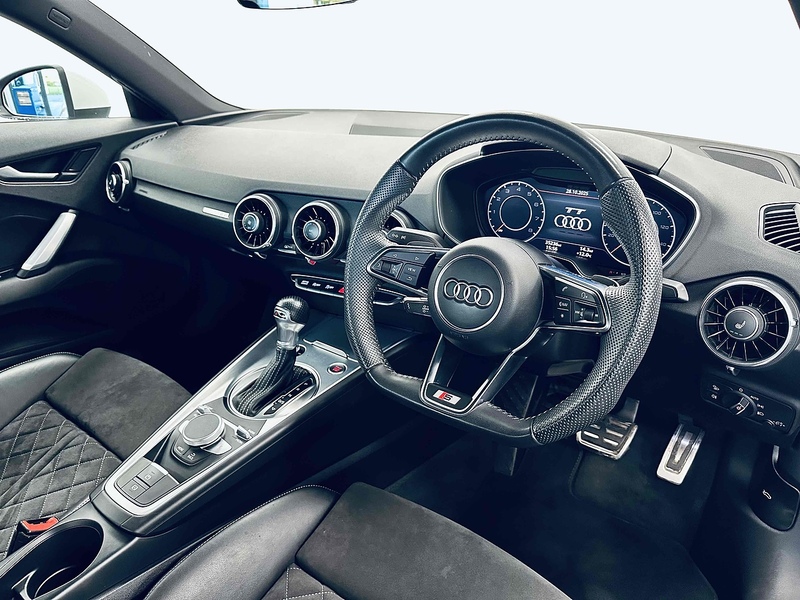 Audi TT TFSI S line - U2080