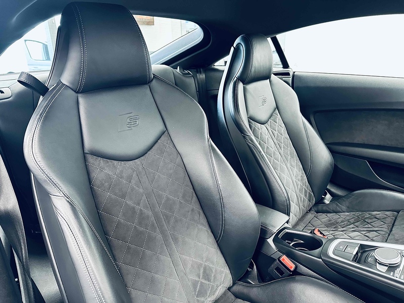 Audi TT TFSI S line - U2080