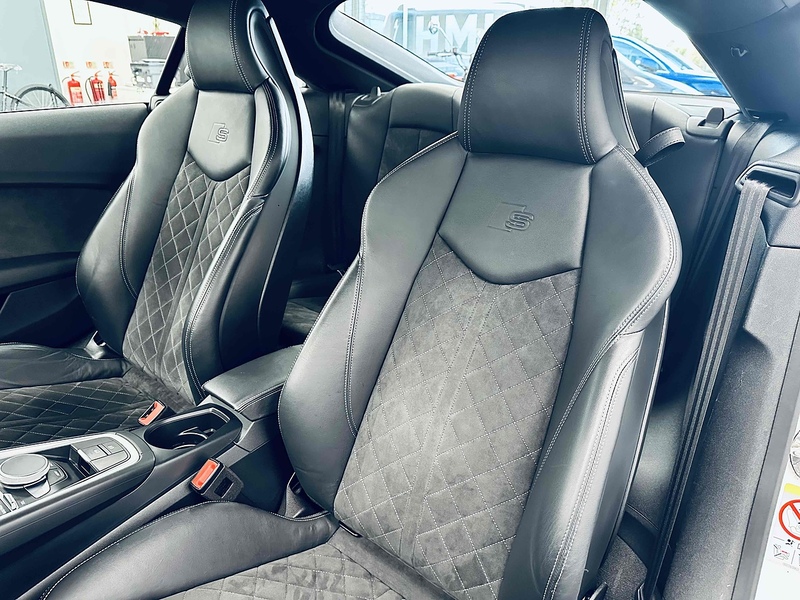 Audi TT TFSI S line - U2080