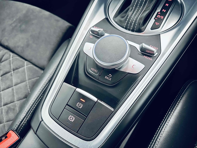 Audi TT TFSI S line - U2080