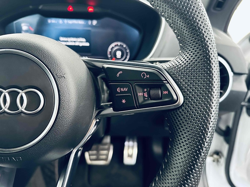 Audi TT TFSI S line - U2080