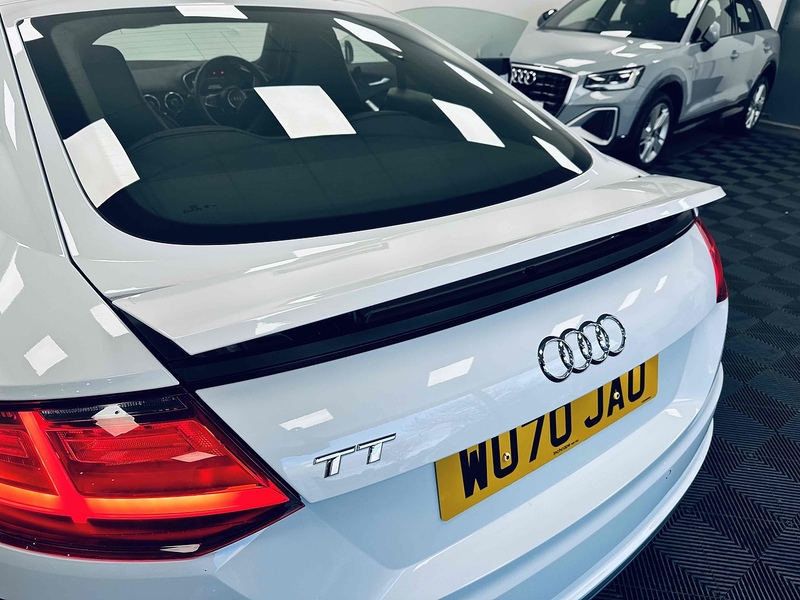 Audi TT TFSI S line - U2080