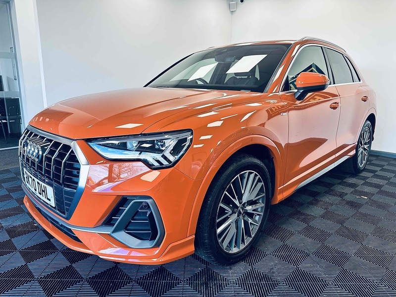 Audi Q3 TFSI CoD S line - U2083