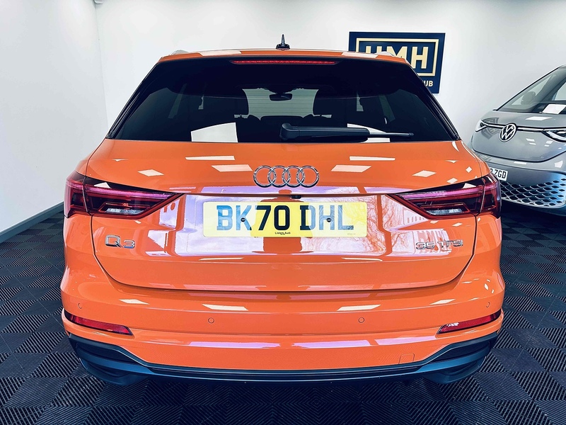 Audi Q3 TFSI CoD S line - U2083