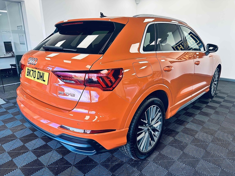 Audi Q3 TFSI CoD S line - U2083