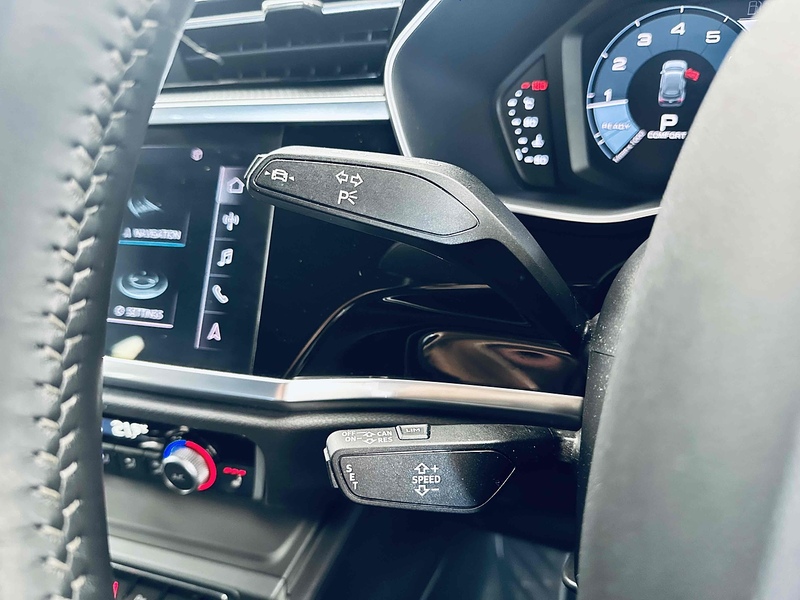 Audi Q3 TFSI CoD S line - U2083