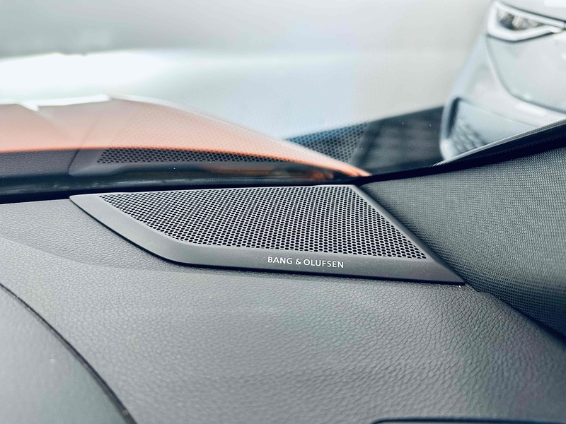 Audi Q3 TFSI CoD S line - U2083