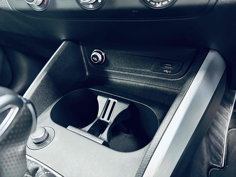 Audi Q2 TFSI CoD S line - U2084