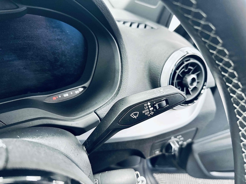 Audi Q2 TFSI CoD S line - U2084